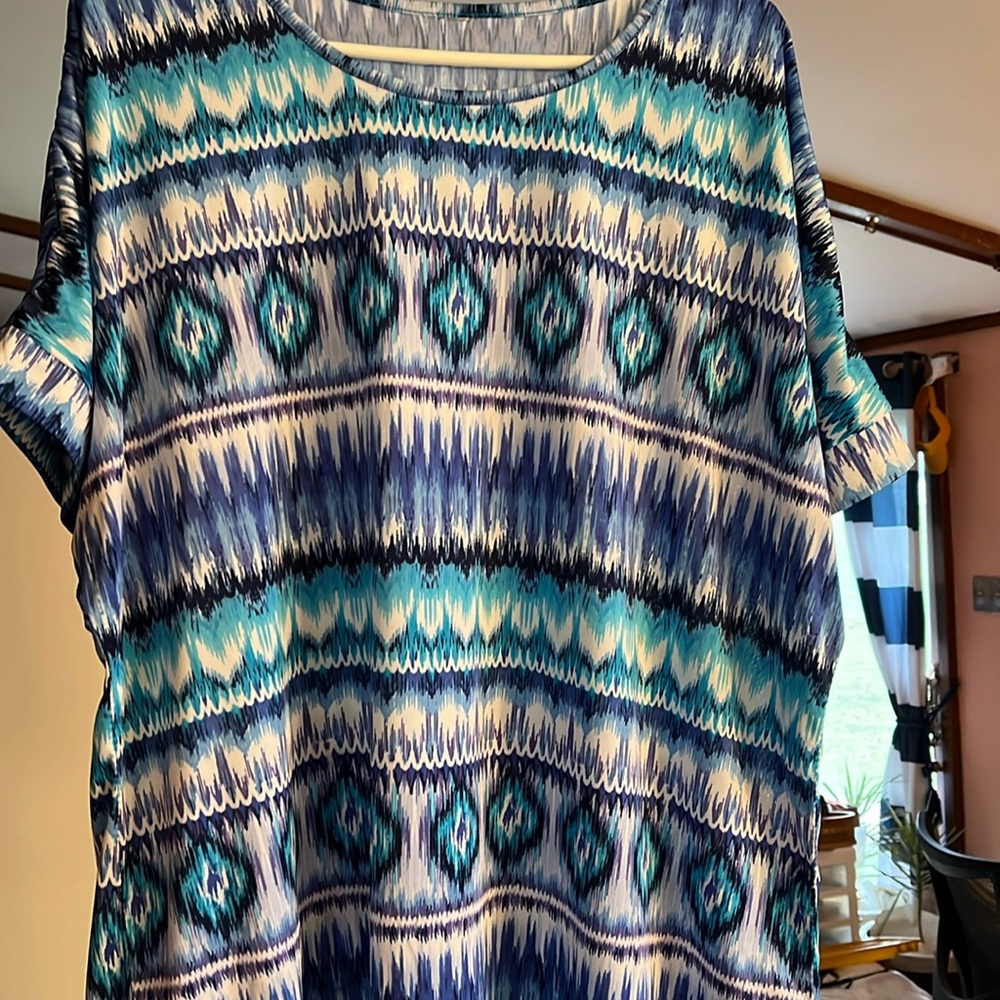 Women’s 2X blouse